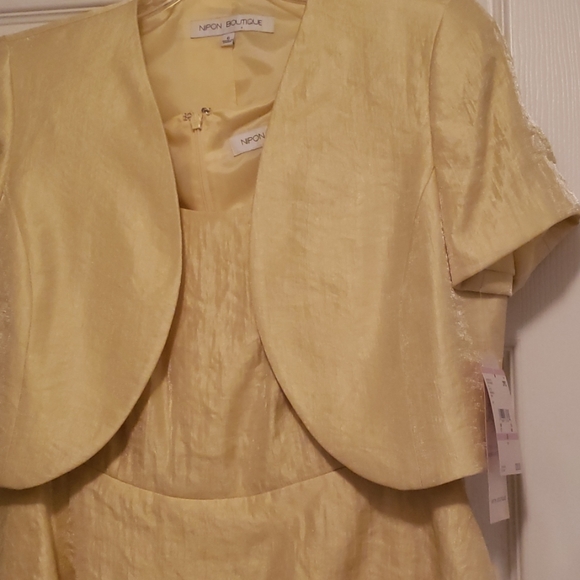 Dress - Picture 2 of 6